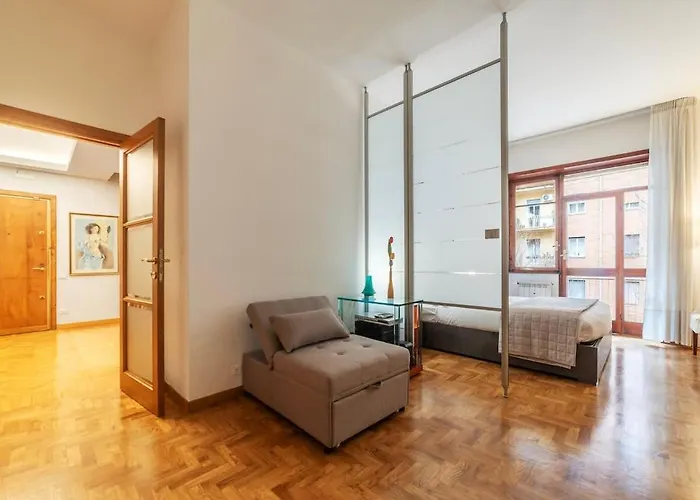 Ben Collegato Con Aeroporto E Centro *